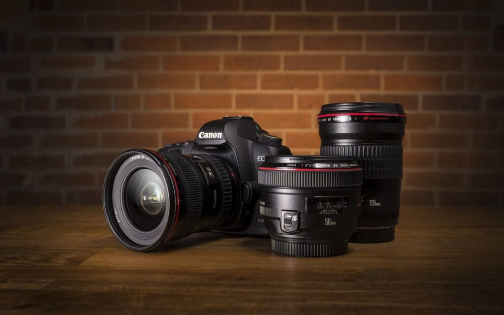 همه‌چیز درباره دوربین‌های عکاسی: از DSLR تا بدون آینه