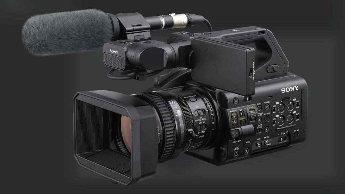 دوربین فیلم‌برداری سونی PXW-Z300 با سنسور ۳ CMOS