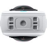 دوربین اکشن Insta360 X5 (سفید ساتن)