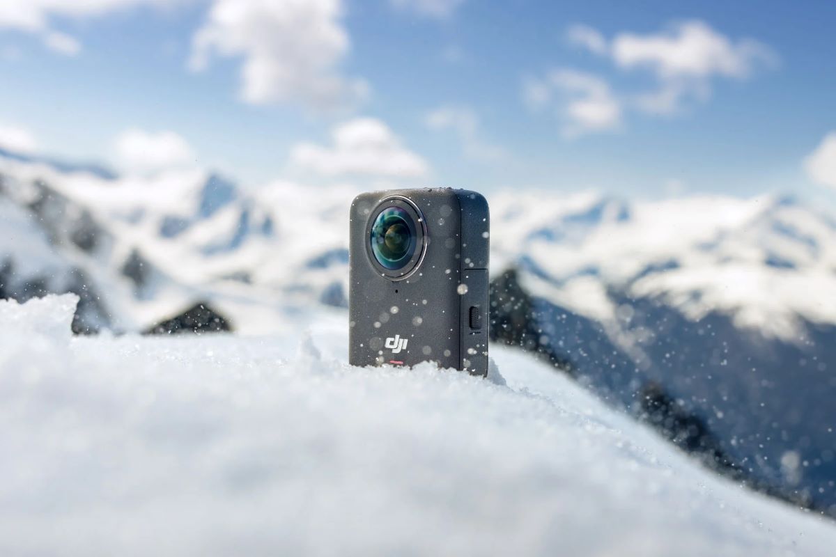 دوربین اکشن DJI Osmo 360 پک ادونچر کمبو 