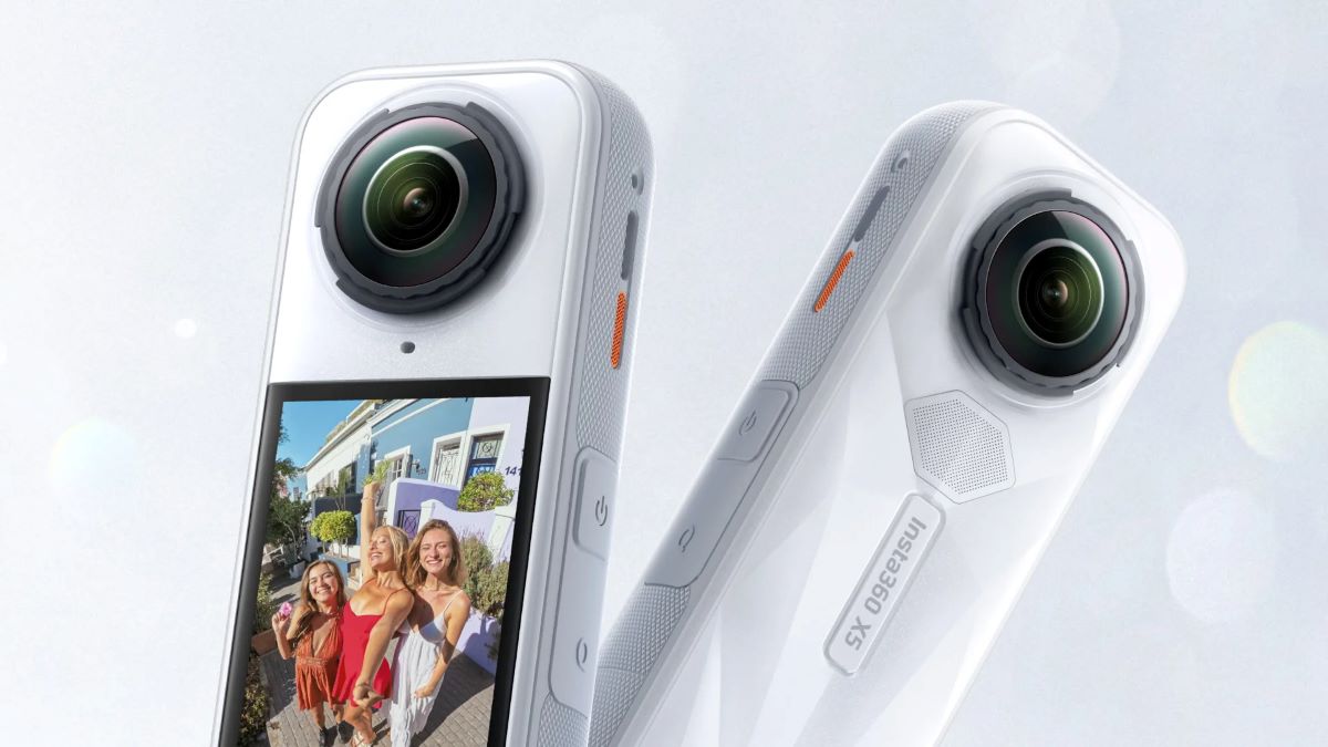 دوربین اکشن Insta360 X5 (سفید ساتن)