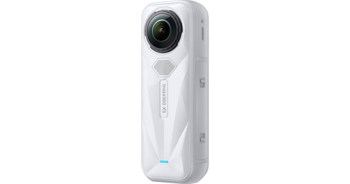 دوربین اکشن Insta360 X5 (سفید ساتن)
