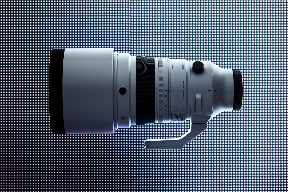 لنز سیگما Sigma 200mm f/2 DG OS Sports برای سونی E